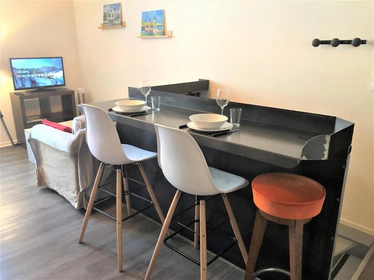 La Donzelle Apartment Cahors 0*,
